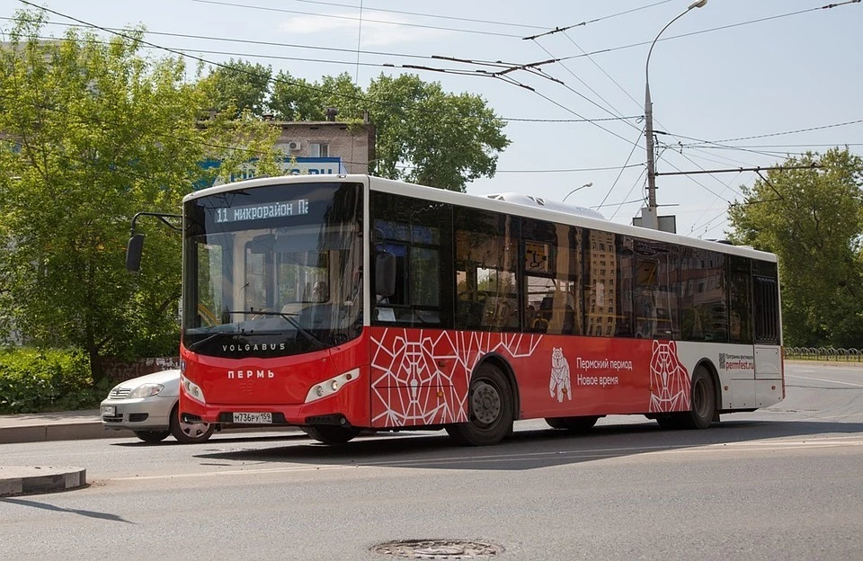 Красные автобусы требуют "красных" цен?