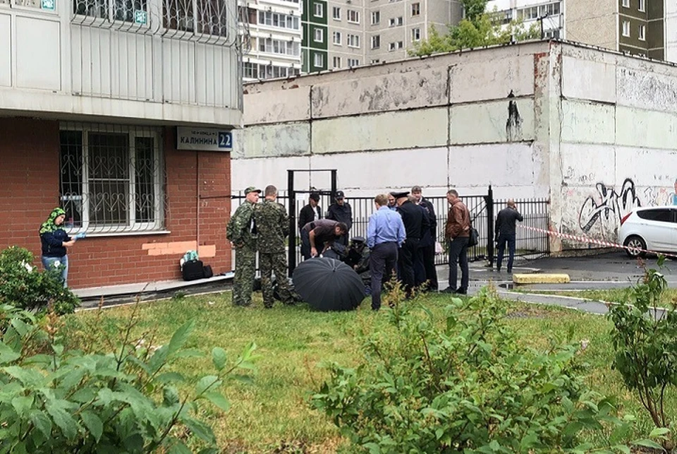 Каримов дал отпор налетчикам и был застрелен под окнами дома
