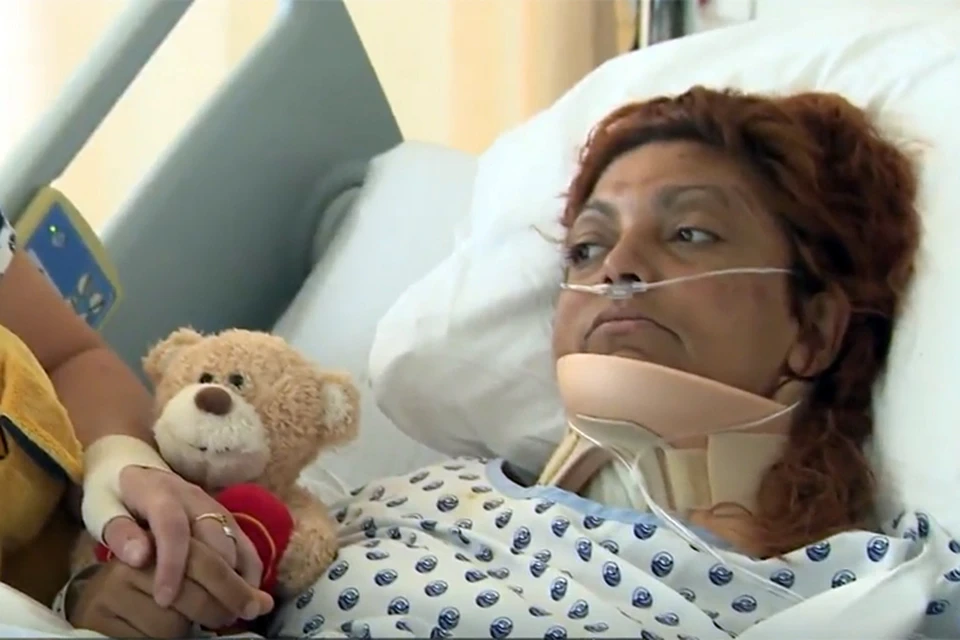 Мари-Корин Бастид в больнице, она перенесла несколько операций