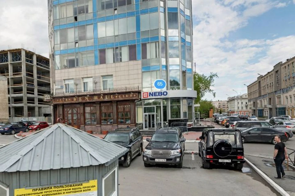 Из здания было эвакуировано около 250 человек. Фото: сервис Яндекс.Карты
