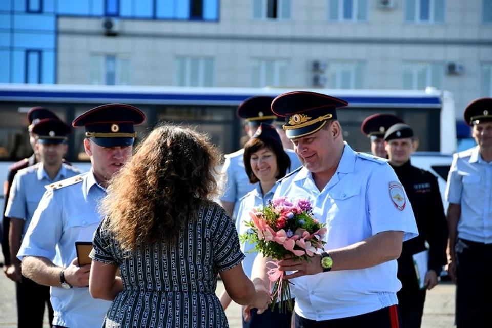 Две кемеровчанки задержали на улице опасного преступника. ФОТО: ГУ МВД России по Кемеровской области.