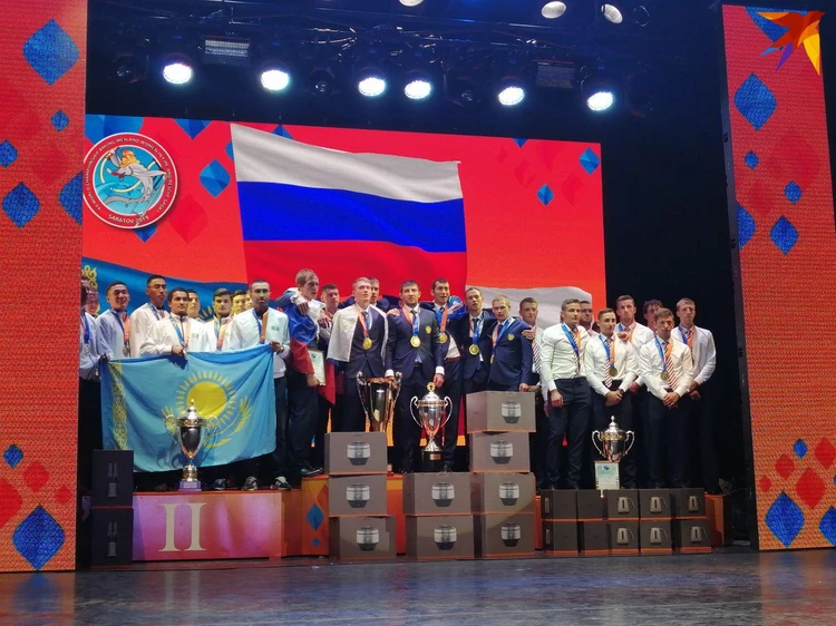 Сборная РФ — чемпион: в Саратове завершился чемпионат мира по пожарно-спасательному спорту