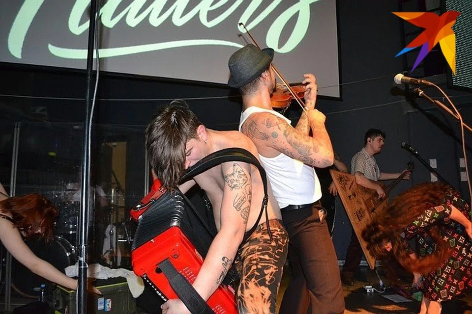 К нам в город приезжает популярная группа The Hatters.