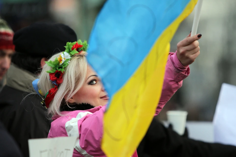 По данным исследования группы «Рейтинг» 56% украинцев самой серьезной угрозой для своей страны считают массовую миграцию соотечественников за пределы этого независимого государства.