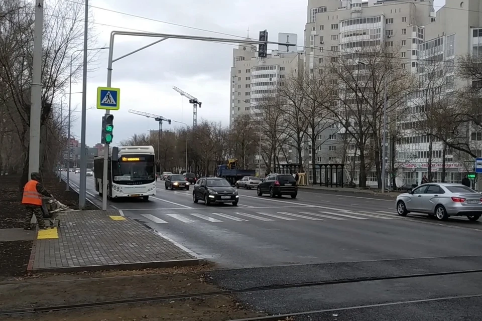 По проспекту Победы в Липецке поехали автобусы