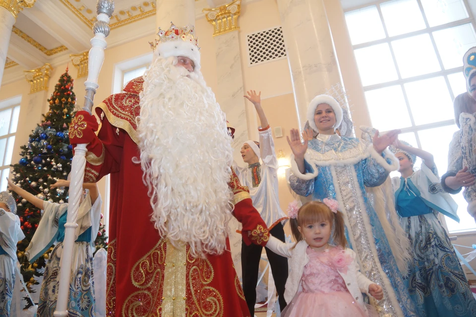 Новогодние елки для детей в Челябинске 2019-2020. Можно ли еще купить билет?
