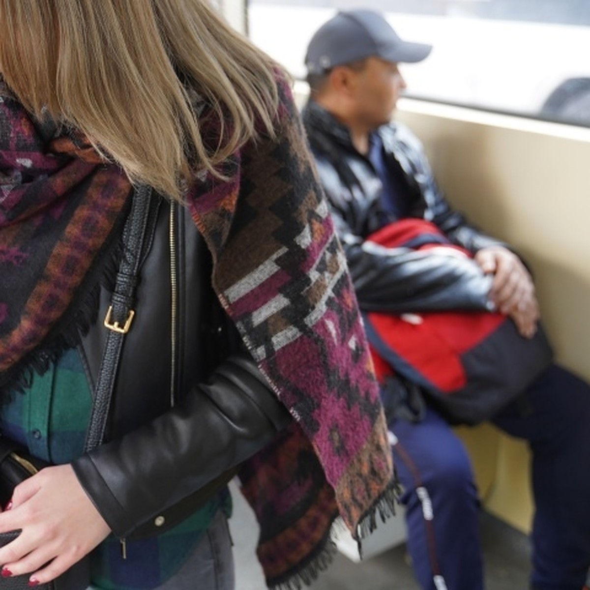 Россиянки пожаловались на домогательства в общественном транспорте