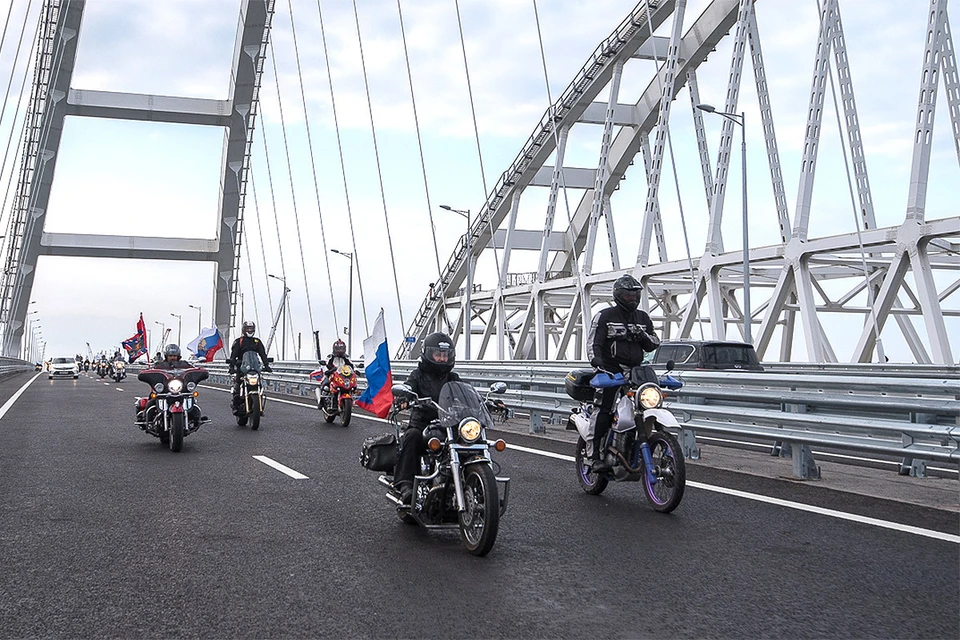 Открытие движения по Крымскому мосту, май 2019 г.