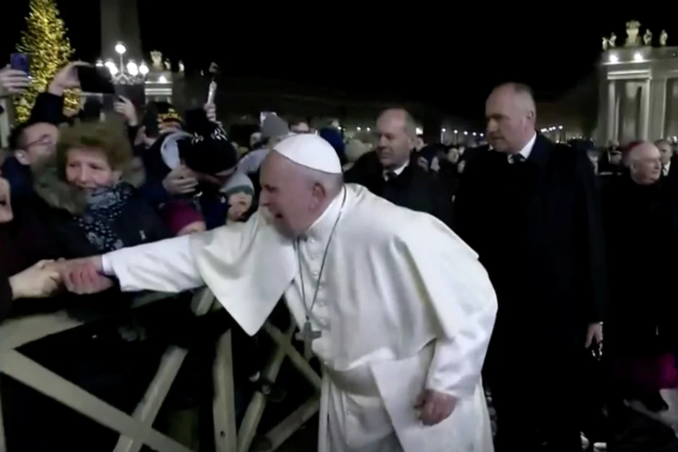 Несколько часов спустя Франциск решил официально повиниться за случившееся