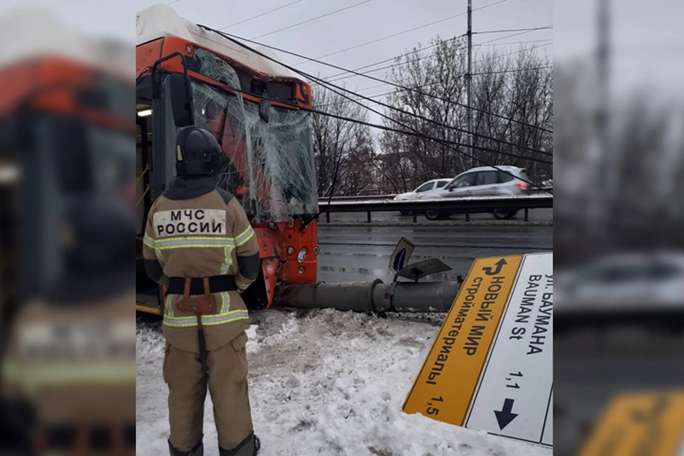Смертельное ДТП с автобусом произошло в Нижнем Новгороде. Фото: Юлечка ЛЕШКИНА