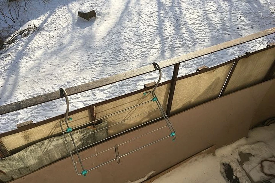 В Хабаровском крае мать забыла собственного ребенка на холодном балконе