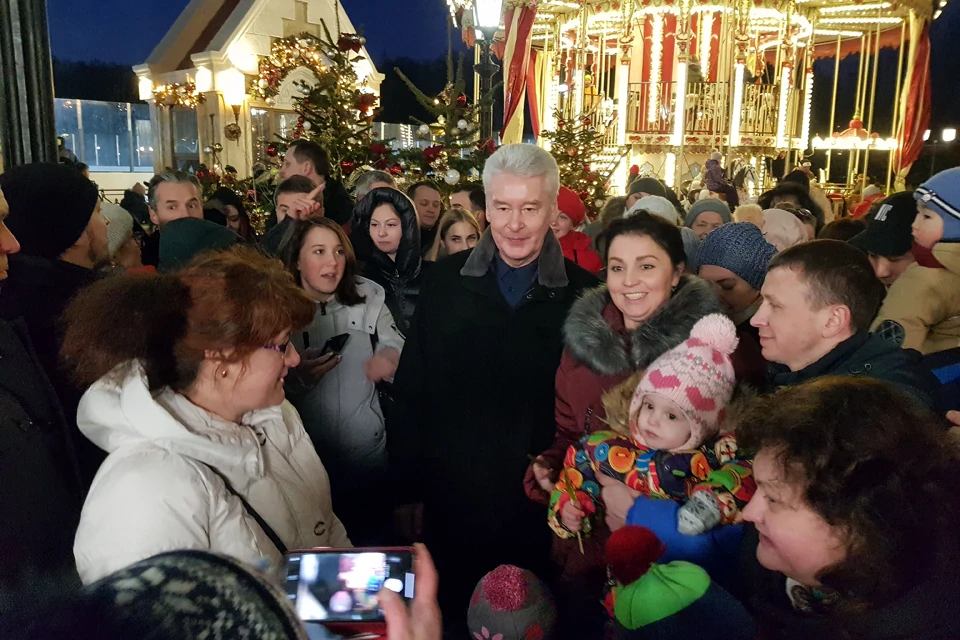 9 января мэр Сергей Собянин принял решение продлить работу площадок "Путешествие в Рождество" до 31 января