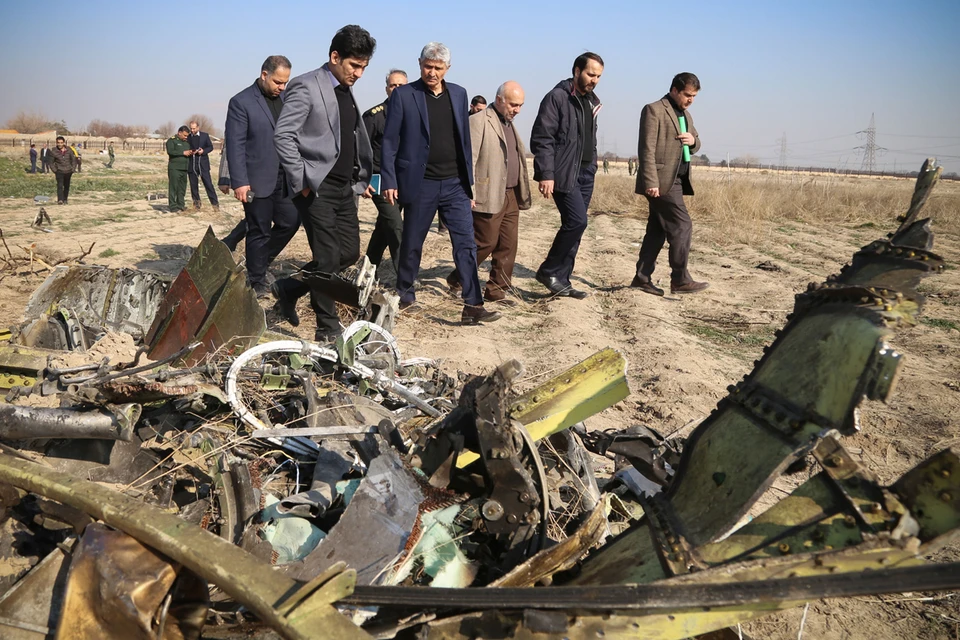 Западные СМИ выдвинули «дополненную» версию крушения украинского «Боинга-737» при вылете из Тегерана 8 января.