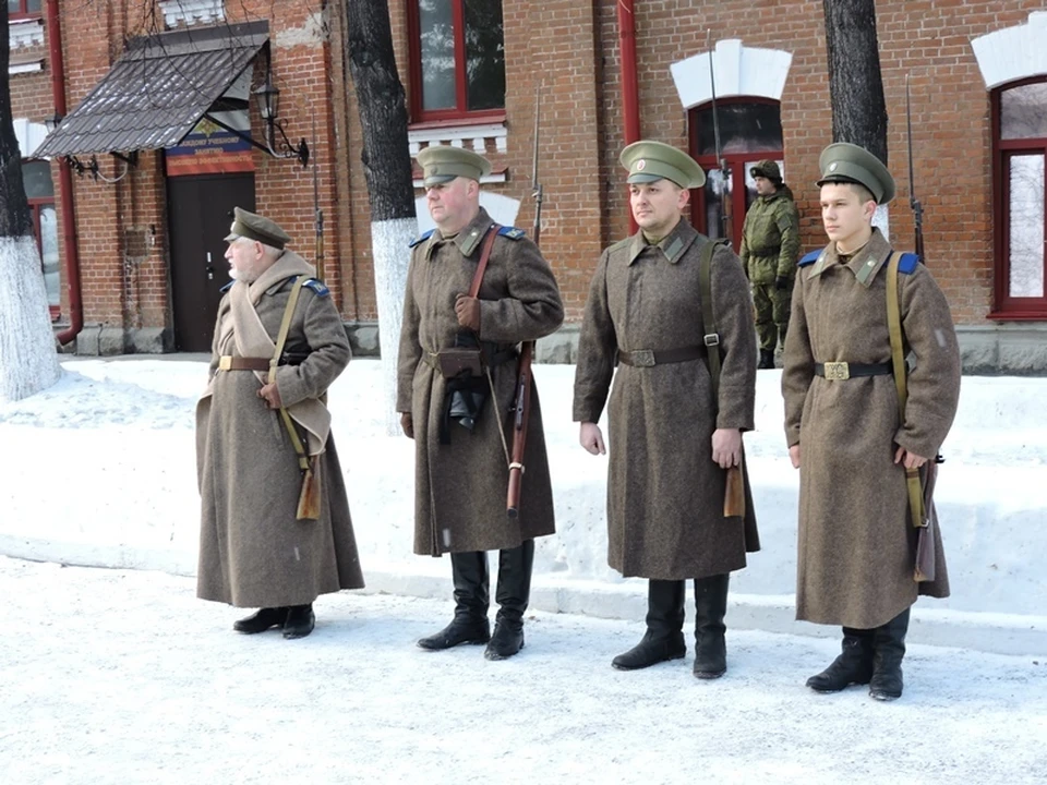 В автомобильном училище провели историческую реконструкцию. Фото: Андрей Зубанов