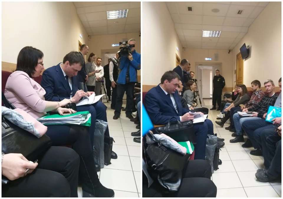 Поддержать Антона Шарпилова в суд пришли участники поискового отряда.
