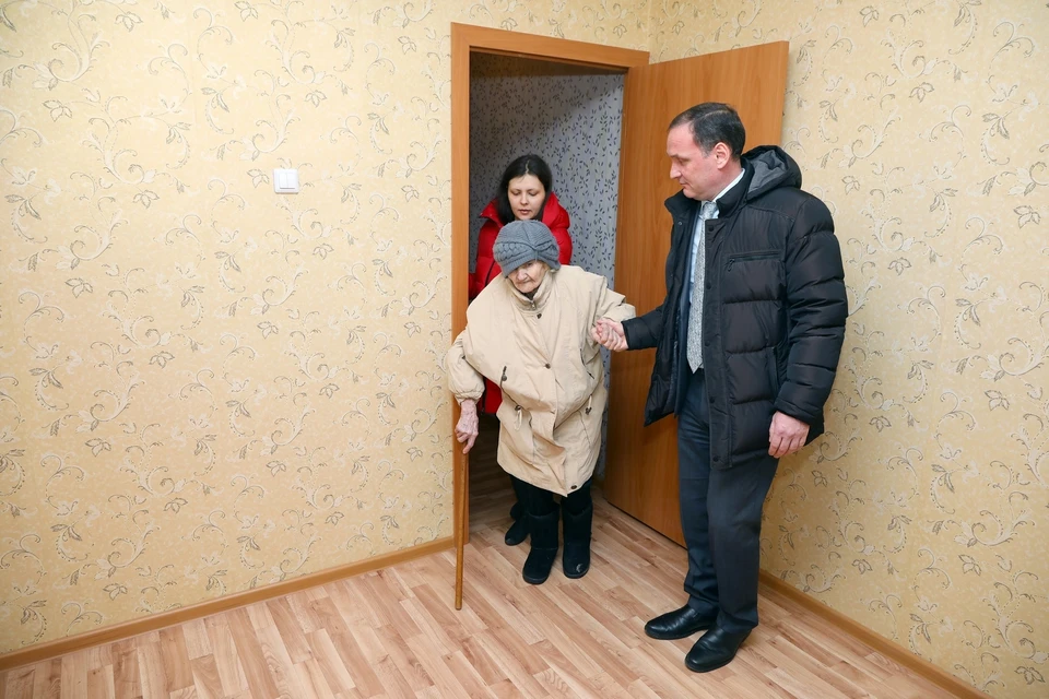 Жить в трехкомнатной квартире бабушка будет вместе с внучкой. Фото: мэрия Волгограда
