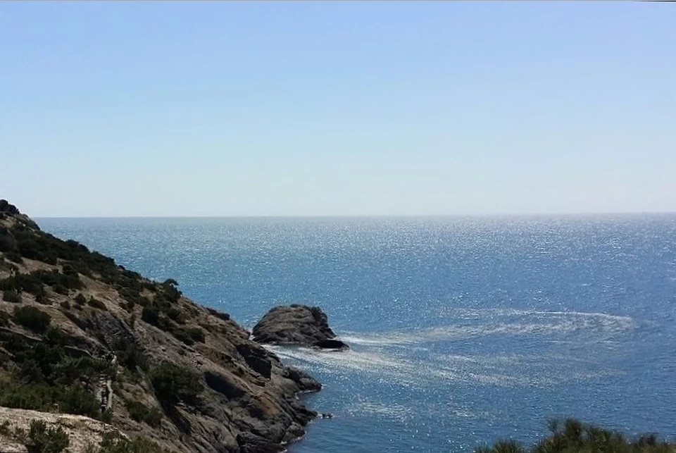 Крым 26. В Симферополе есть море. Ялта подъем уровня моря. Ялта побережье черного моря. Спирали в Крыму.