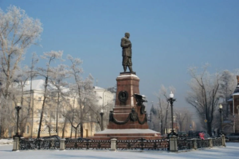 Разрушенное ограждение памятника Александру III в Иркутске восстановят в исправительной колонии №19. Фото: пресс-служба администрации Иркутска.
