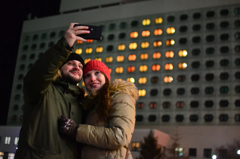Россияне на День Всех Влюбленных готовы потратить в среднем 3,3 тысячи рублей