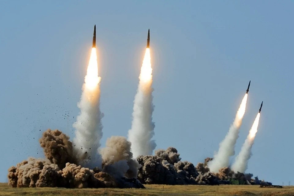 Эксперт указал на сколько лет США отстает от России в разработке гиперзвукового оружия