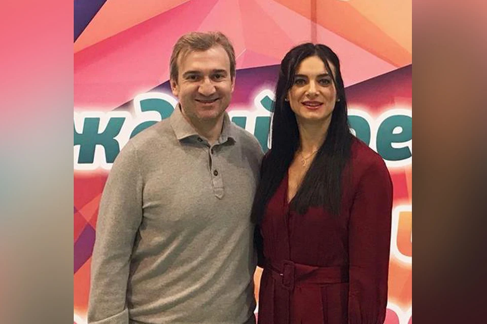 Елена Исинбаева и гендиректор "Торпедо" Александр Харламов. Фото: https://www.instagram.com/hctorpedo/