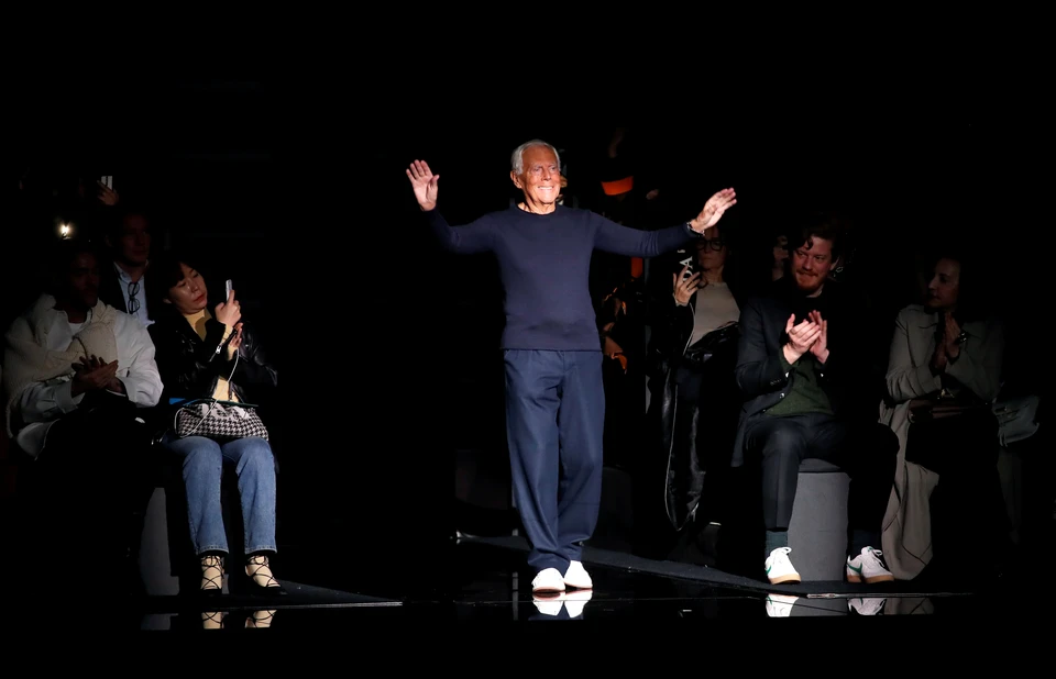 Армани на Неделе моды в Милане проведёт показ без публики из-за коронавируса