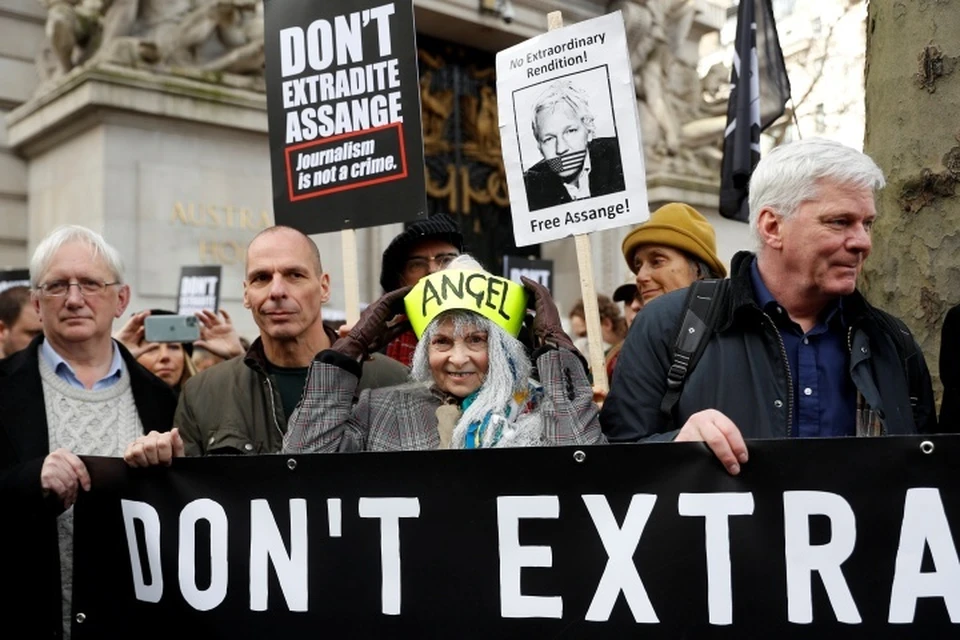 В Лондоне проходят митинги против экстрадиции Ассанжа в США