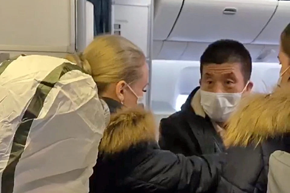 Пассажир с подозрением на заражение COVID-19 был выявлен на рейсе "Аэрофлота" "Москва-Пекин". Фото: https://www.facebook.com/100004589143026/