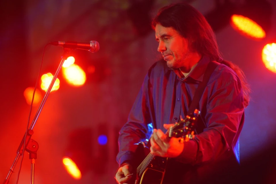 Выступление лидера группы "Калинов мост" Дмитрия Ревякина на фестивале "Крымская весна" пришлось отменить.