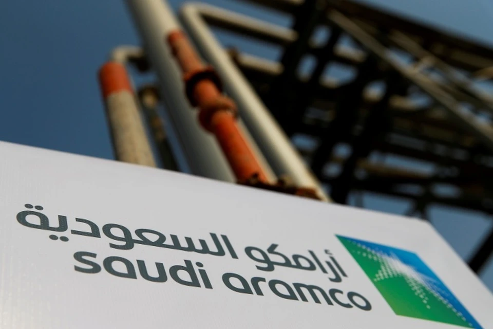 Саудовская Аравия намерена увеличить поставки нефти в европейские страны по 25 долларов за баррель