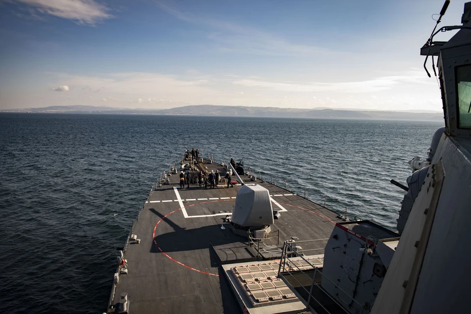 В апреле 2014 года ошивавшийся в Черном море (возле Крыма) эсминец ВМС США «Дональд Кук» получил позорную оплеуху