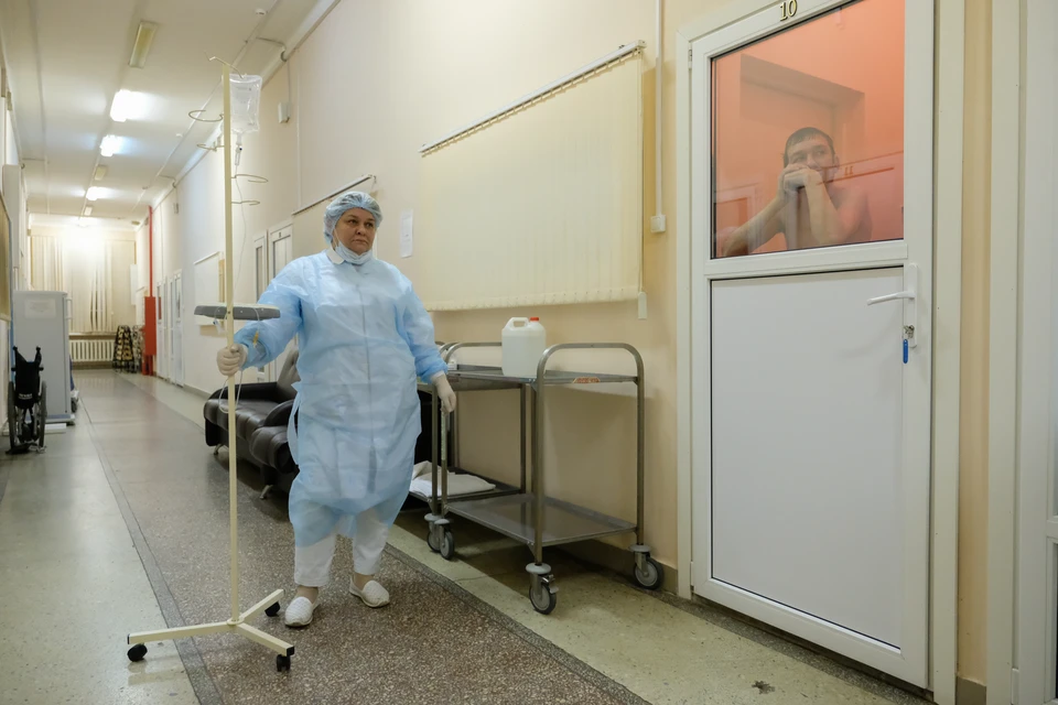 С подтвержденным коронавирусом в Петербурге госпитализированы восемь пациентов.