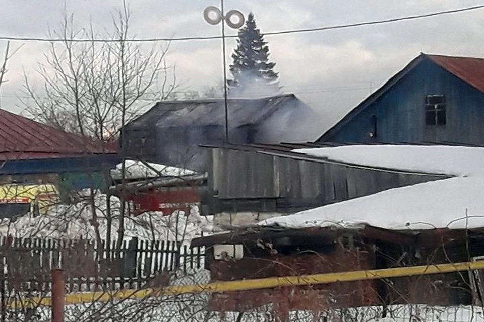 В Новосибирске на пожаре обгорели две женщины. Фото: «Аст-54»