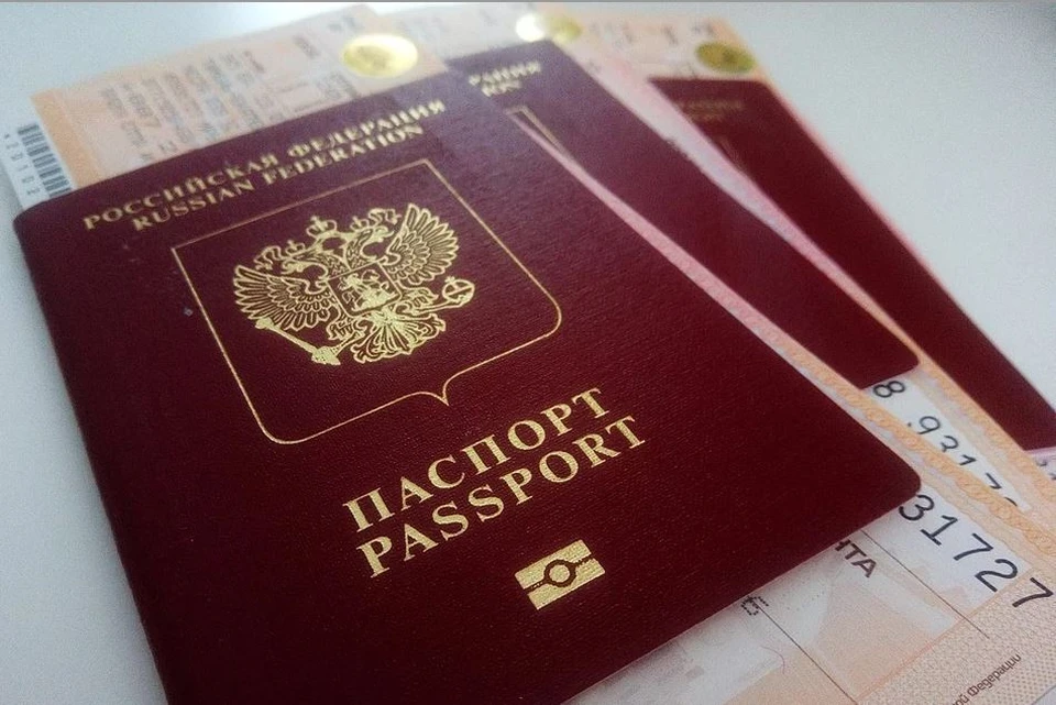 Приехал из-за границы? Сдай анализ крови и мазок из носоглотки!
