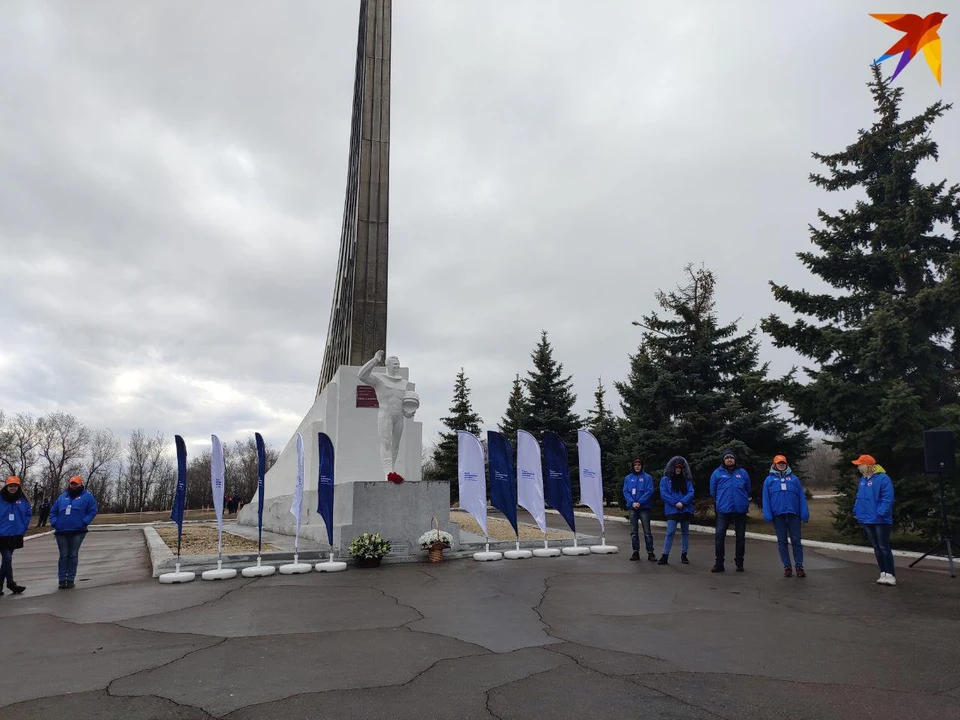 Монумент Юрию Гагарину на месте приземления