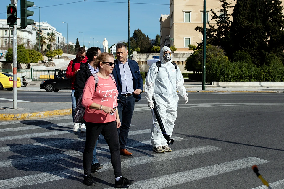 В Греции до конца марта действует карантин, возможно, он продлится и до конца апреля