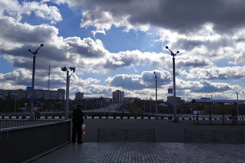 В Луганске сохранится холодная и ветреная погода. Фото: vk.com/lugansk_city