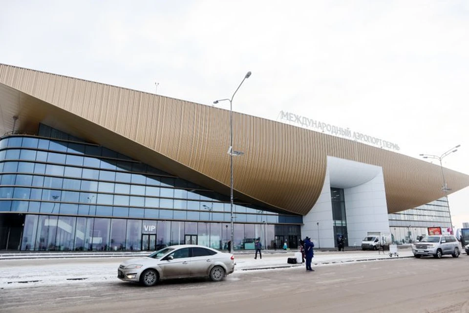 Самолет вылетел из Перми в Сочи, но через 10 минут вернулся в пермский аэропорт.