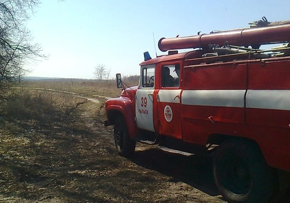 К ликвидации пожара привлекались 16 человек, пять единиц техники
