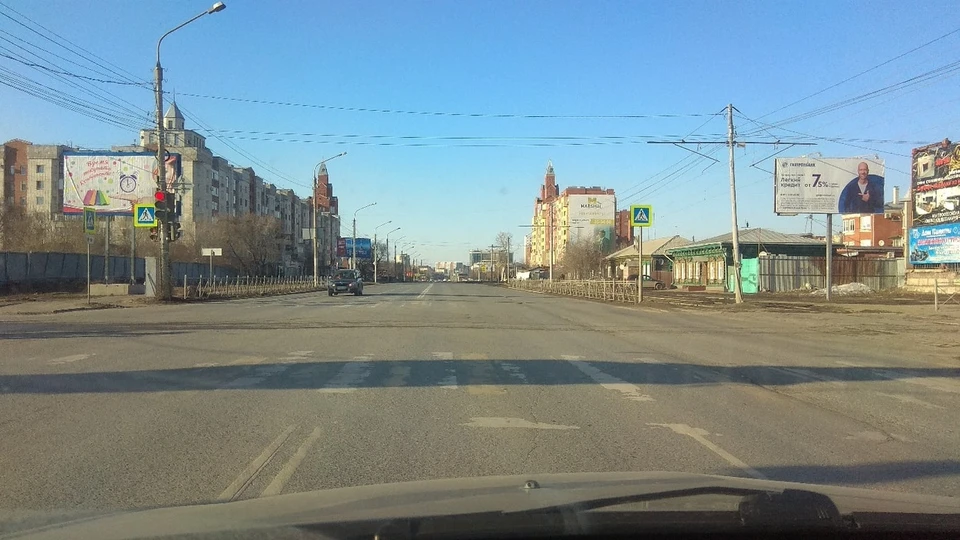 Омичей потрясла пустая ул. Жукова.