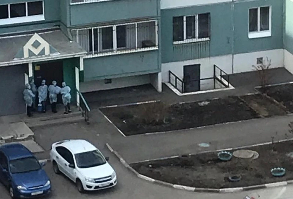 Люди не знают как им быть.