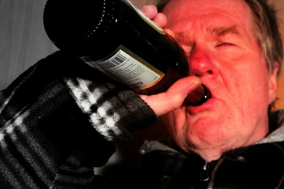 Тысяча бутылок контрафактного алкоголя не доехали до Нижневартовска