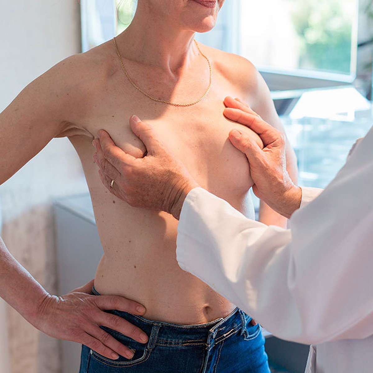 какой врач смотрит грудь у женщин фото 66
