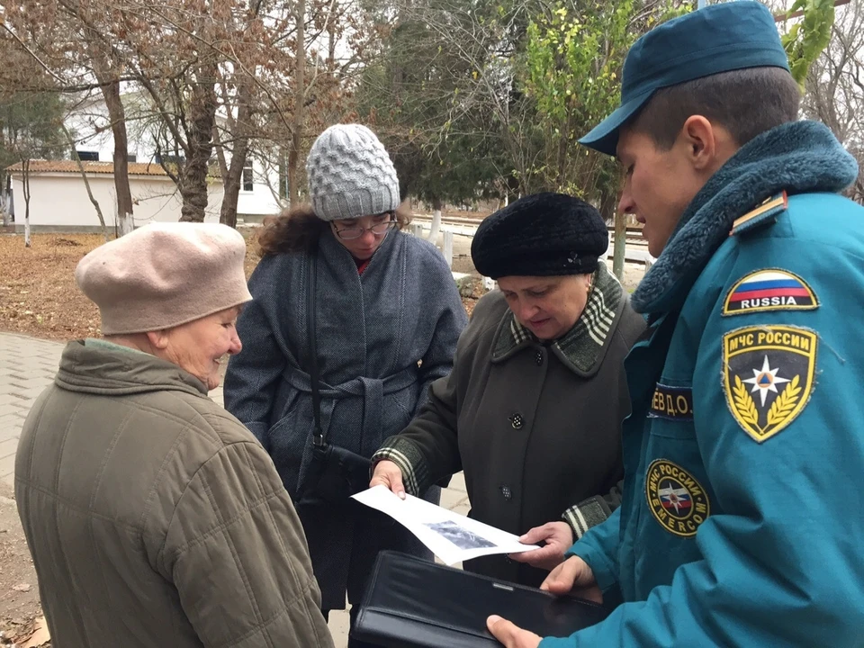 Должностные лица МЧС Крыма получили право штрафовать за нарушение санэпидрежима. Фото: пресс-служба ГУ МЧС в РК