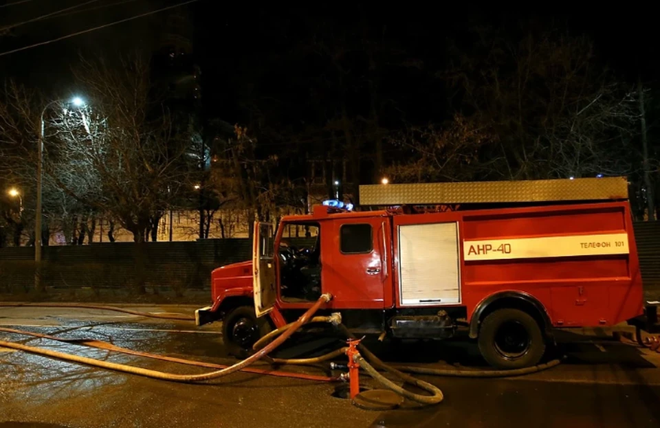 В Москве загорелся дом престарелых