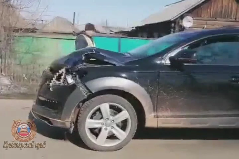 В Красноярском крае под колесами «Ауди» погиб 16-летний школьник. Стоп-кадр видео
