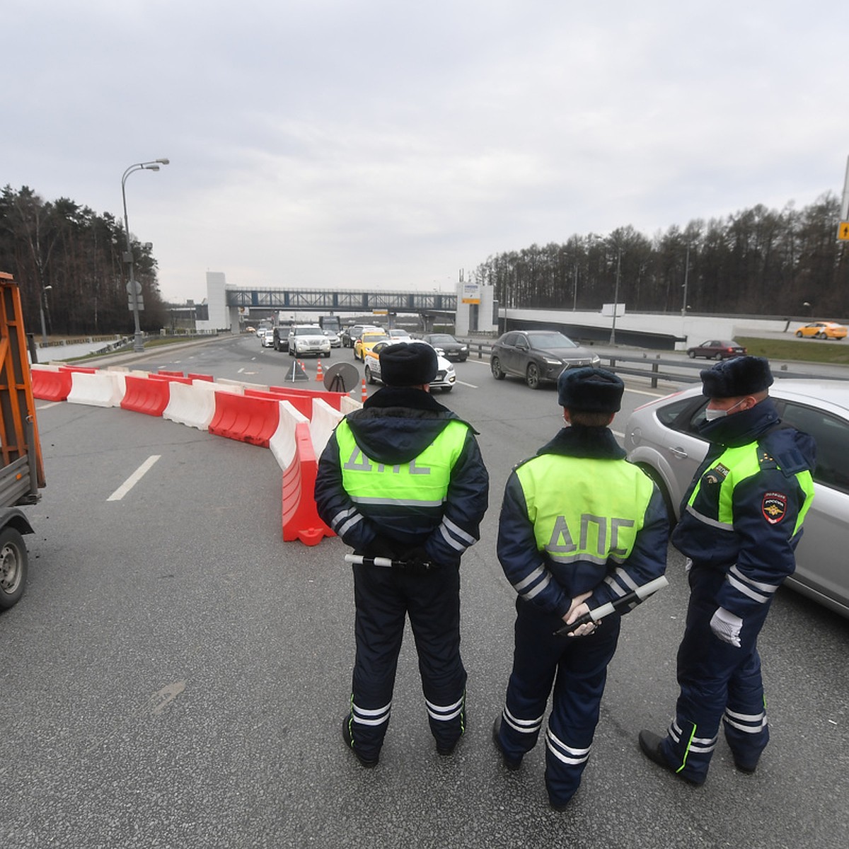 Карта патрулей ДПС на съездах с МКАД: 160 пунктов проверки c адресами -  KP.RU