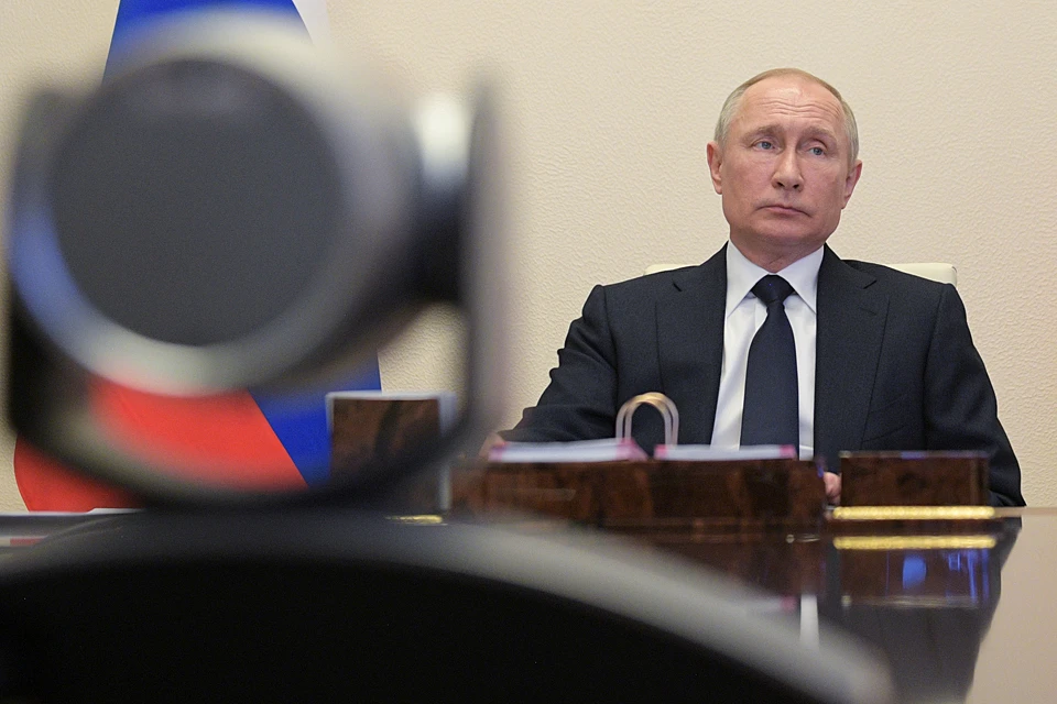 Владимир Путин перечислил на заседании правительства дополнительные меры поддержки экономики и граждан