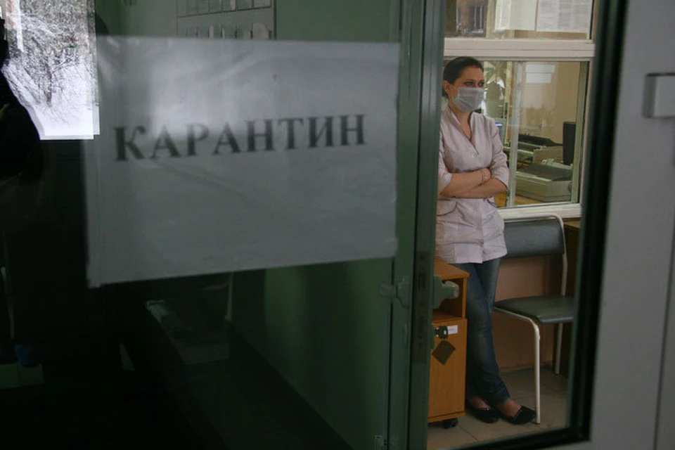 За контактировавшими с заболевшими СOVID-19 ведется усиленный контроль.