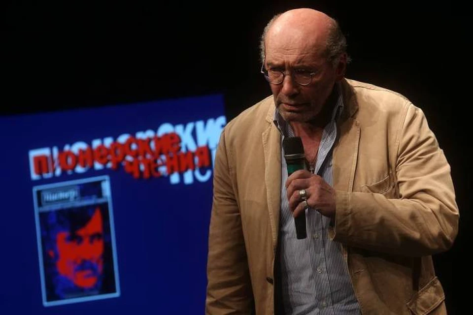 Писатель, сценарист и журналист Александр Кабаков. Фото: Сергей Фадеичев/ТАСC